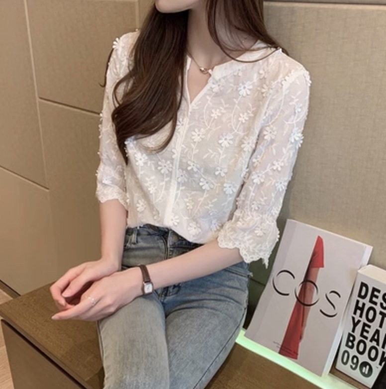 トップス デート シャツ ブラウス カットソー 袖あり 半袖 かわいい 大人可愛い きれいめ シンプル カジュアル 大人 上品 おしゃれ お洒落 かっこいい レトロ 大人女子 こなれ感 キュート