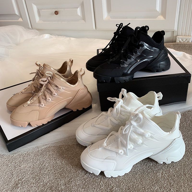 モカシン 韓国ファッション クール ハンサム 百掛け 流行り 春秋新作 ストラップ 6cm身長アップ 厚底靴 アーガン靴 シークレット カジュアル靴 スニーカー