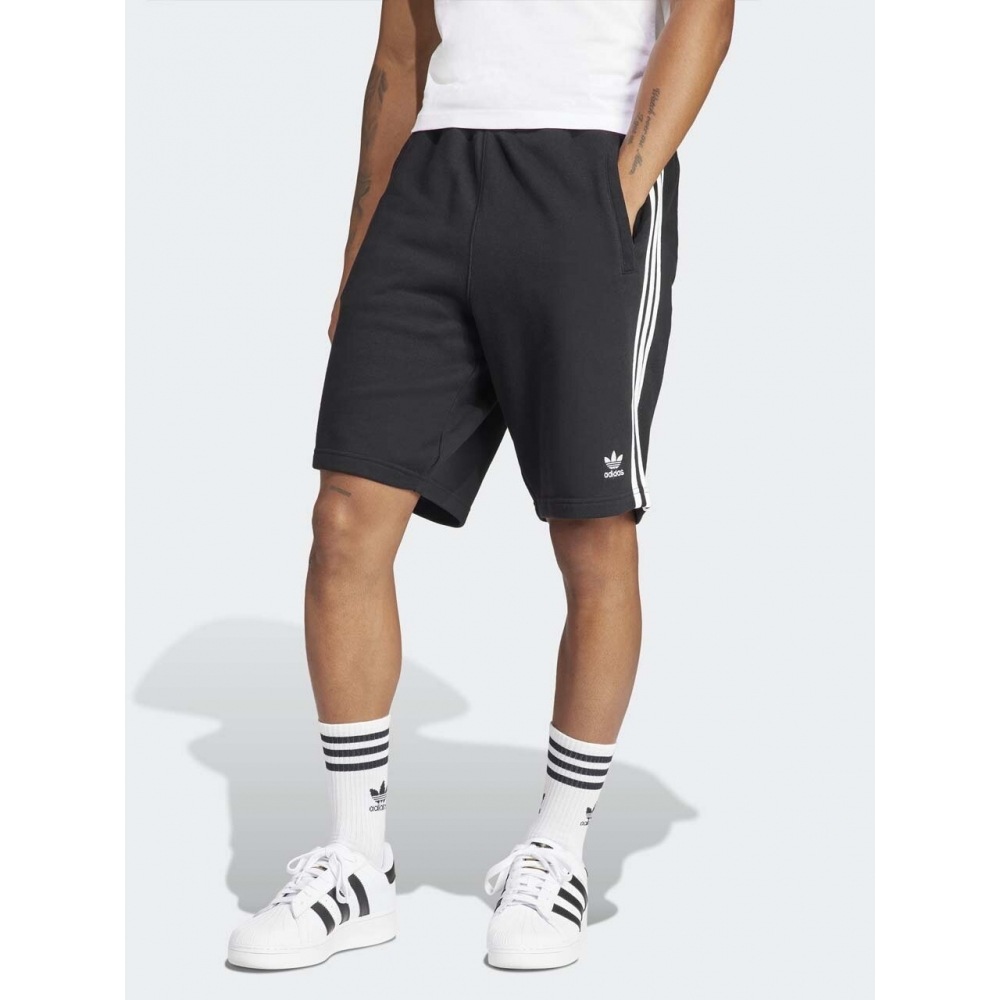 アディダス 3 ストライプショーツ