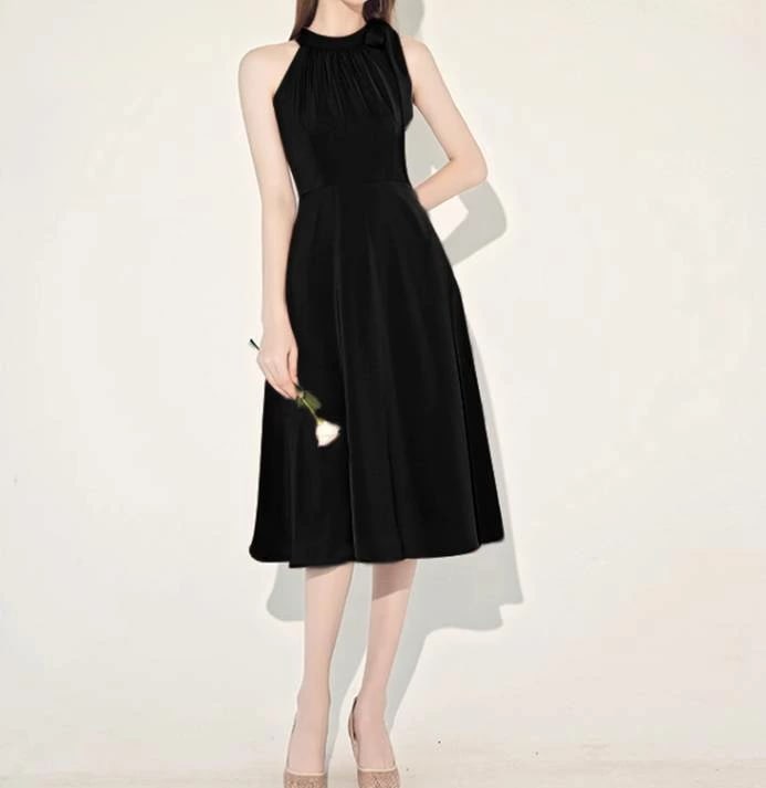 ドレス ワンピース パーティー 結婚式 演奏会 発表会 ステージ 舞台 キャバ ダンス 衣装 ラウンジ クラブ 膝下 ミモレ 袖なし ノースリーブ ホルターネック 襟なし Aライン リボン ウエストマ