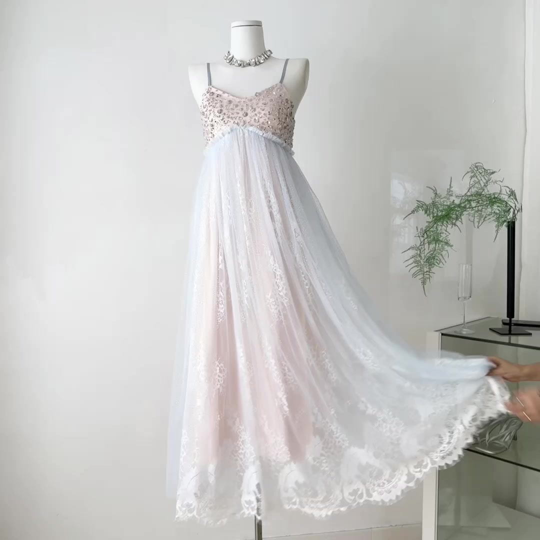 【急速出荷】ホリデイフレンチドットチュールレースのロマンティックなビーズ刺繍のパッチワークワンピース