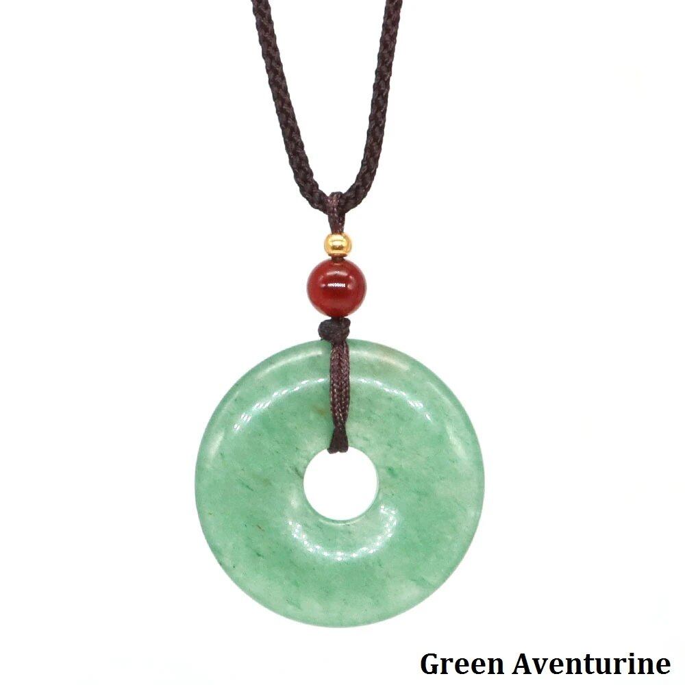 30mm 円形ドーナツ型 ヒーリングクリスタルペンダントネックレス 天然オブシディアンストーン お守りコインチャーム 幸運のドーナツ プロテクションジュエリー ギフト カラー：グリーンアベンチュ 5,067円