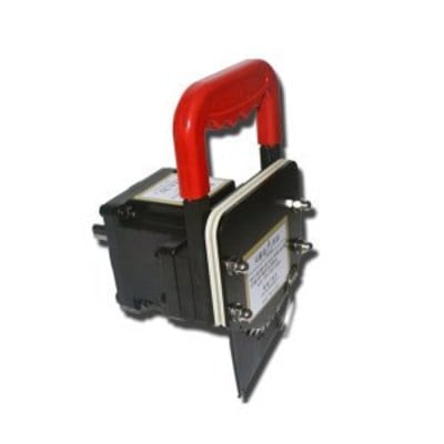 静音サンドイッチパネルカッター Low Noise Sandwich Panel Cutter