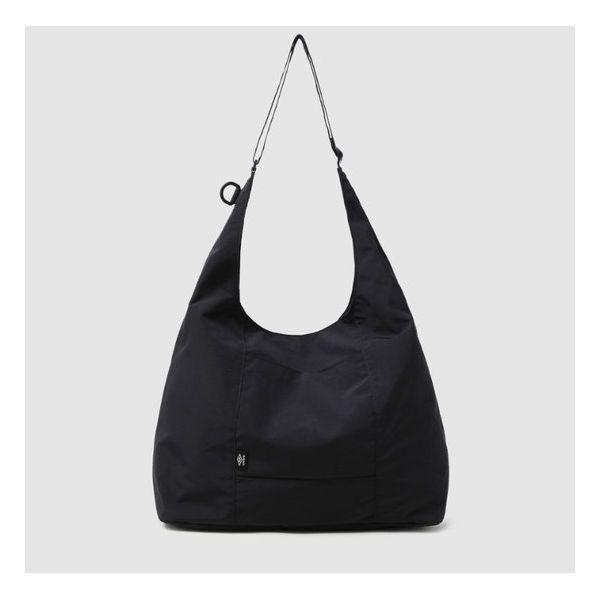 クラシックプラス ショッパーバッグ バッグ B1 UR123CBG31 BLK0 BLK1 BRS0 DBR1 SRE0 947865