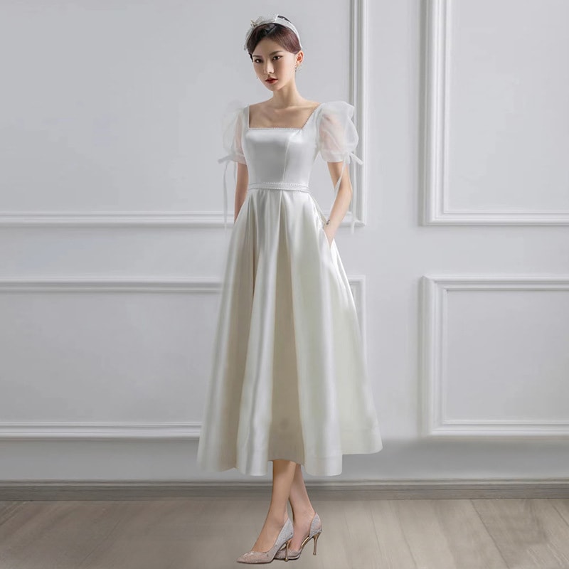 い小さなドレス軽いウェディングドレス威厳あるドレス登録用小さな白いドレス気質日常サテン婚約ドレス