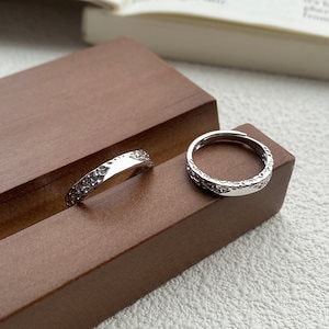 【1点ご購入 で10点プレゼントいたします】足銀初心氷河カップルリングシンプルペアリング高級感開口リング