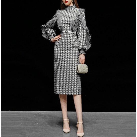 【取寄：納期2週間】長袖ワンピース 大きいサイズ XL ランタンスリーブ ワンピースドレス チェック柄 膝丈スカート フリル 個性的 カジュアル お呼ばれ きれいめ プルオーバー タイトスカート 7,293円