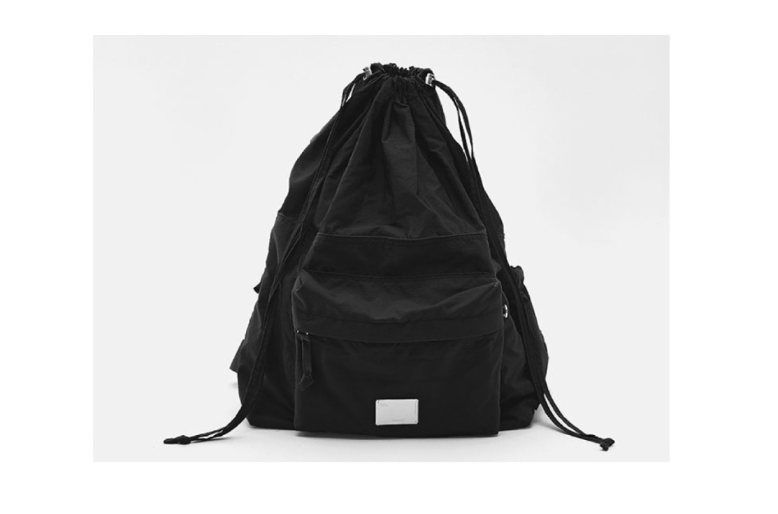【FENNEC】 DRAWSTRING BACKPACK : BLACK