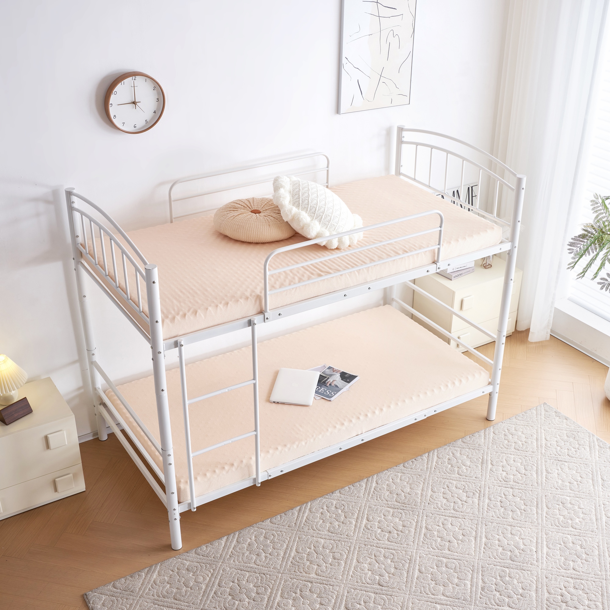 【新作】【ホワイト】三段ベッドチール 耐震 ベッド シングル 分離可能 パイプベッド パイプ 金属製 頑丈 垂直はしご 業務用 社員寮 学生寮