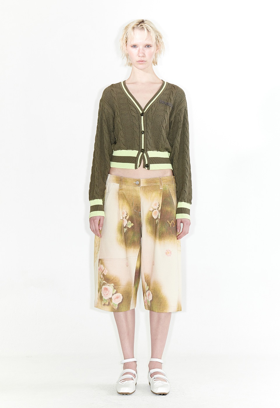 【OPEN Yy】 FLORAL CARGO MIDI SHORTS : GREEN