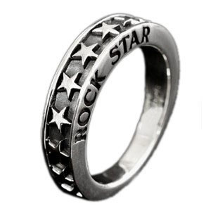 メール便なら送料無料！ r0597 シルバーリング シルバーアクセサリー 星を並べたロックテイストシ 5,394円
