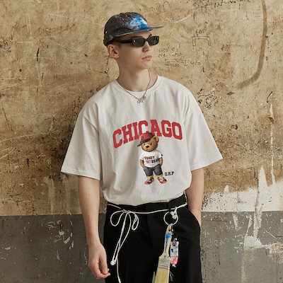 オラクルカード最高におしゃれでクール赤と黒の個性カラー情熱と官能