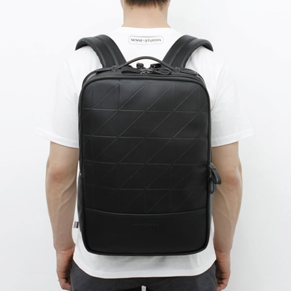 バックパック リュックサック アウトドア メンズバック 大容量 男女共用 山登り 韓国鞄 通勤用 おでかけ 通学 TP-851