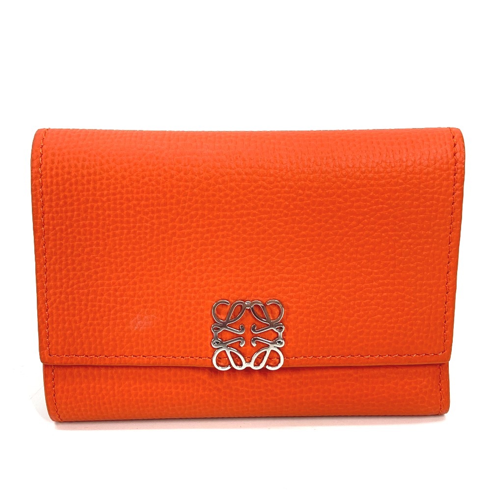 3つ折り財布 C821S33X07 バーティカル ウォレット スモール アナグラム コンパクトウォレット レザー オレンジ