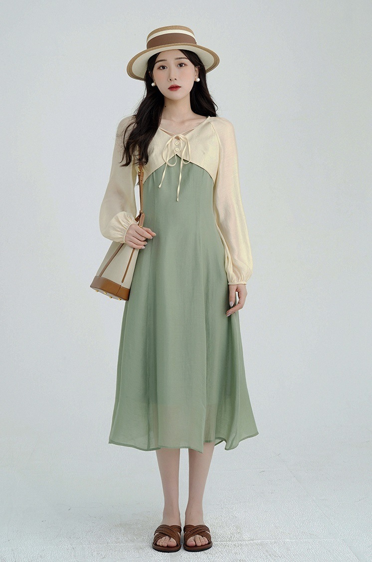 チョッキ フェイクツーピース ワンピース 女 春 秋 フレンチレトロ スウィートVネック スイングスカート XS S M L XL 7,704円