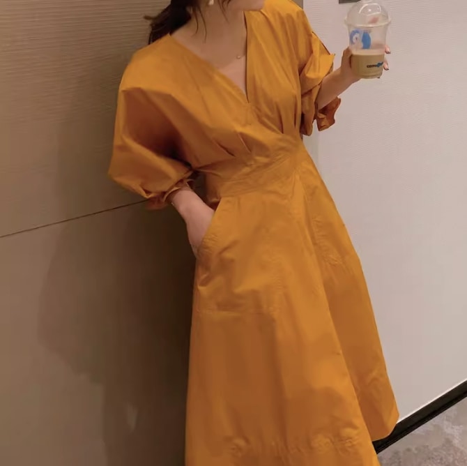 ワンピース フレアワンピース ロング丈 かわいい 大人可愛い きれいめ シンプル カジュアル 大人 上品 おしゃれ お洒落 大人女子 こなれ感 個性的 主役級 存在感 美容師 メイクアップアーティスト