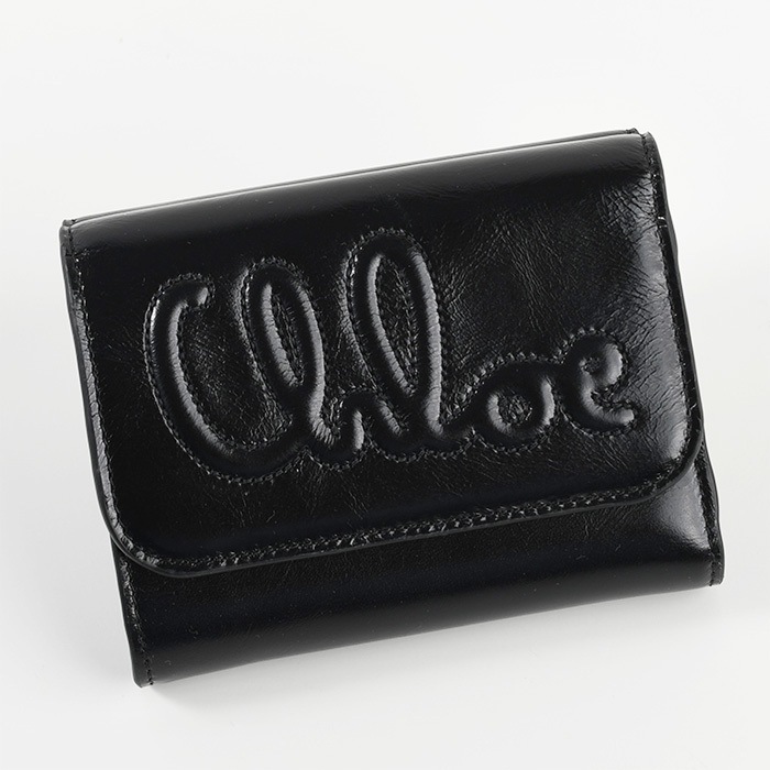 財布 折りたたみ財布 三つ折り財布 ウォレット CHC24WP448O16 シャイニーレザー クロエ Cスモールトリフォールド レディース ブラック