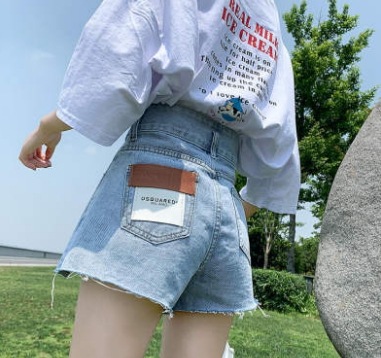 デニムショートパンツ パンツ ショート丈 爽やかスタイル キュート ブルー ブラック デニム おしゃれ かっこいい 大人可愛い 大人女子 こなれ感 キュート 爽やか ナチュラル 無地 春 夏 誕生日