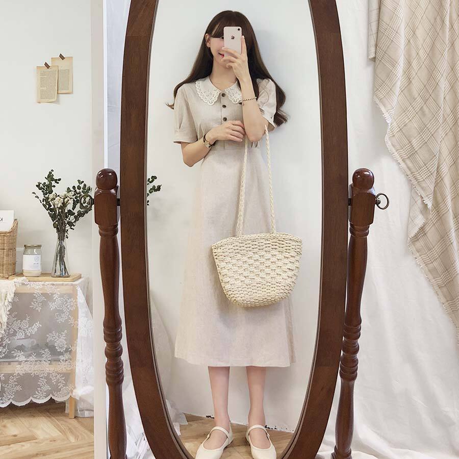 2色 レトロ風 春服 ワンピース 半袖 春夏 かわいい ふんわり Aライン ミモレ丈 ミディアム丈 ミドル丈 ぽわん袖 パフスリーブ 襟付き 大きな襟 レース襟 レース リボン ウエストマーク ベージ