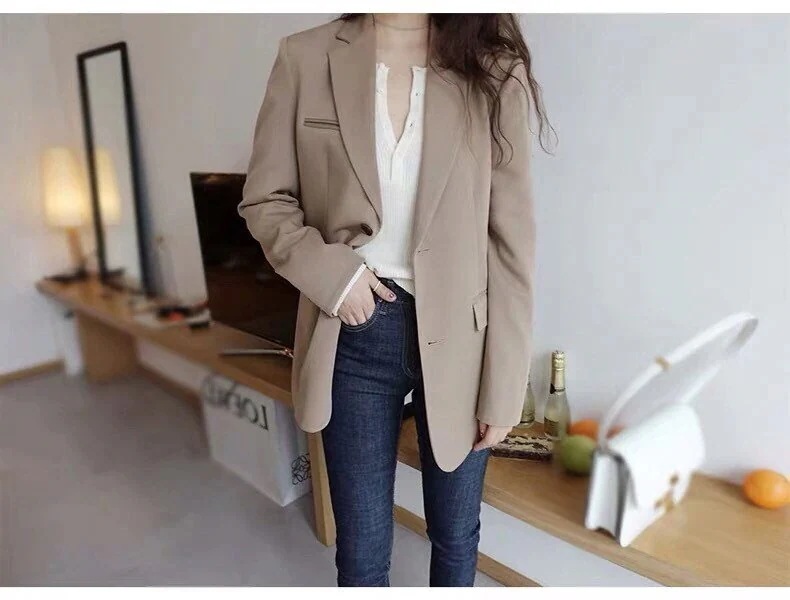 アウターテーラードジャケットはボアで決まり スーツ 流行り 気質 息苦しくない 小西服 秋アウター ジャケット ジャケット 修身 5,205円