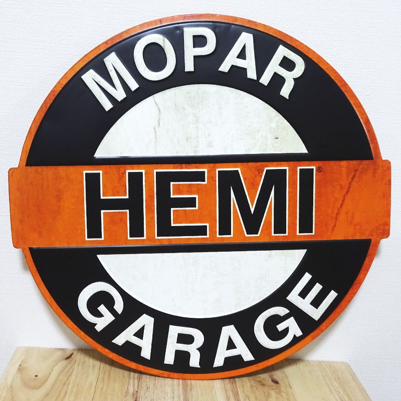 ブリキ看板 メタルサイン Mopar Hemi Garage アンティーク ロゴ ガレージ 壁飾り 正規ライセンス品 アメリカン 雑貨 インテリア オレンジ 大きい おしゃれ 可愛い サーファー カフ