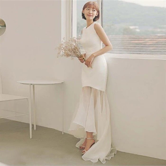 ミモレ丈二次会ウェディグドレス花嫁パーティドレス結婚式白ワンピース演奏会大きいサイ