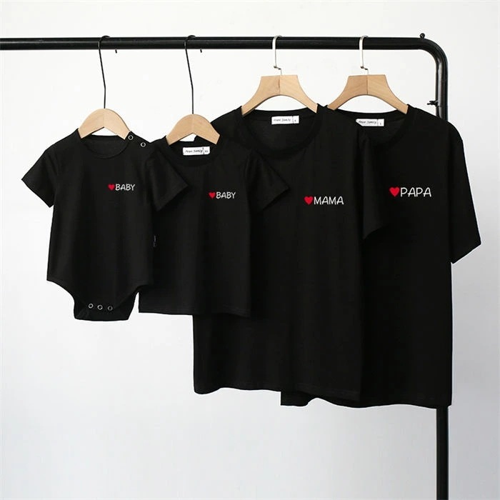 半袖 親子ペア 親子コーデ 親子 ペアルック リンクコーデ プルオーバー 春 秋 夏 トップス 親子 ペアtシャツ キッズ 子供服 ギフト カップル お揃い 恋人 夫婦 家族 プレゼント tシャツ