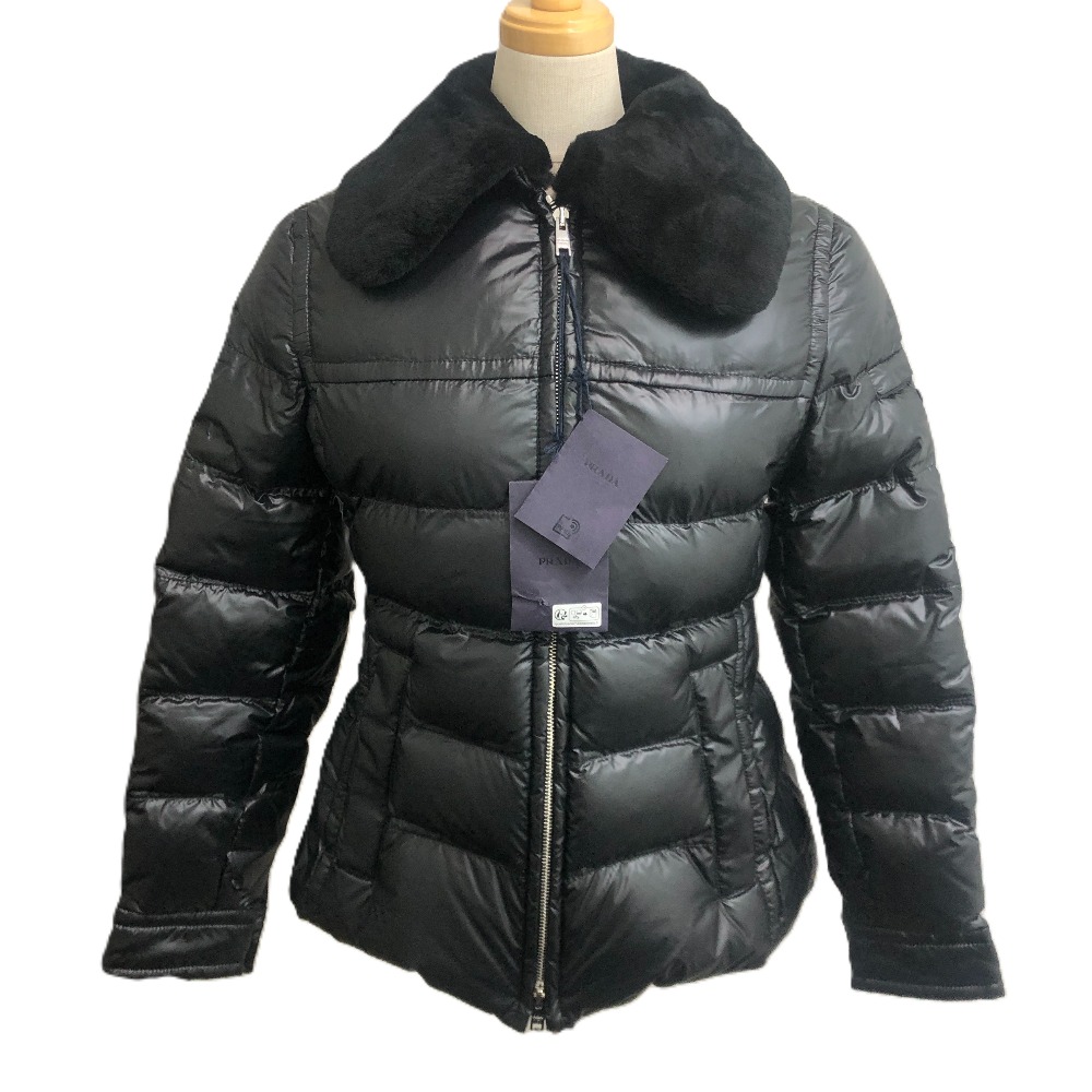 ダウンジャケット 290796 トライアングルプレート 22AW アパレル アウター ファー付き ナイロン ブラック