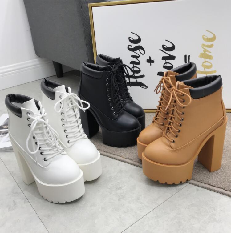 【期間限定！】レディースブーツ　超ハイヒール　レースアップブーツ　ショートブーツ　ポインテッドトゥ　ブーティー　冬靴　春秋　美脚効果 　ストーム　　ブラック　ブラウン　ホワイト　15センチヒール　太ヒ 5,363円