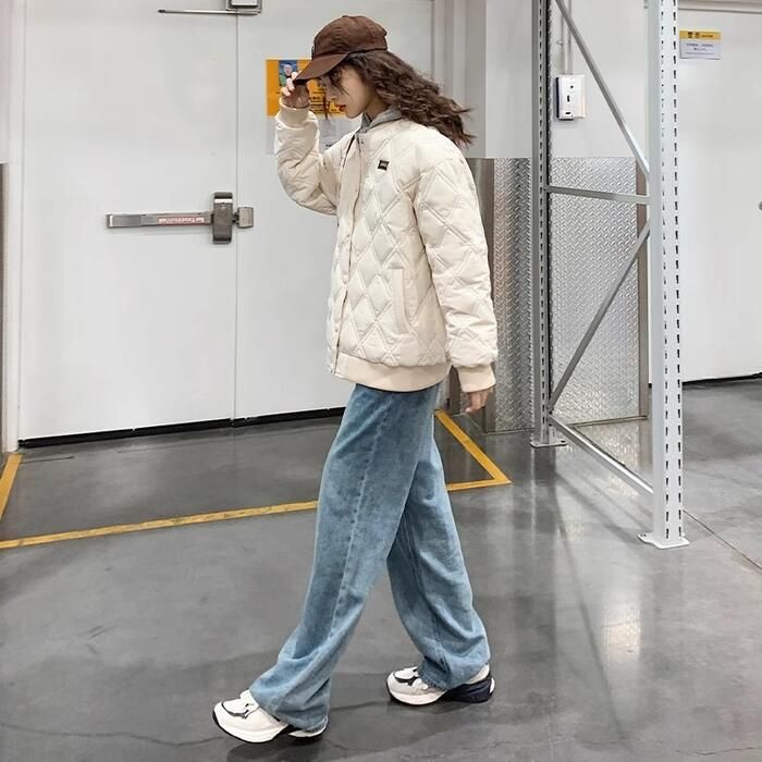 ジャケット ノーカラー 長袖 キルティング 白 可愛い 大人 レディース 20代 スポーティー 40代 アウター ホワイト ブルゾン カジュアル エレガント フェミニン 冬 50代 コート 中綿 ベー