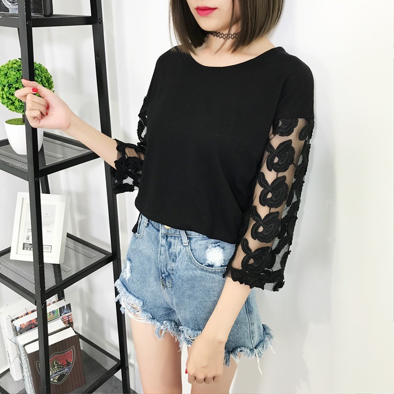 2478. 花柄レース袖シャツ　（ブラック）　春夏　通学　通勤　カジュアル　大人　可愛い　お出かけ　ショッピング　女子会　ランチ　カフェ　デート　お呼ばれ