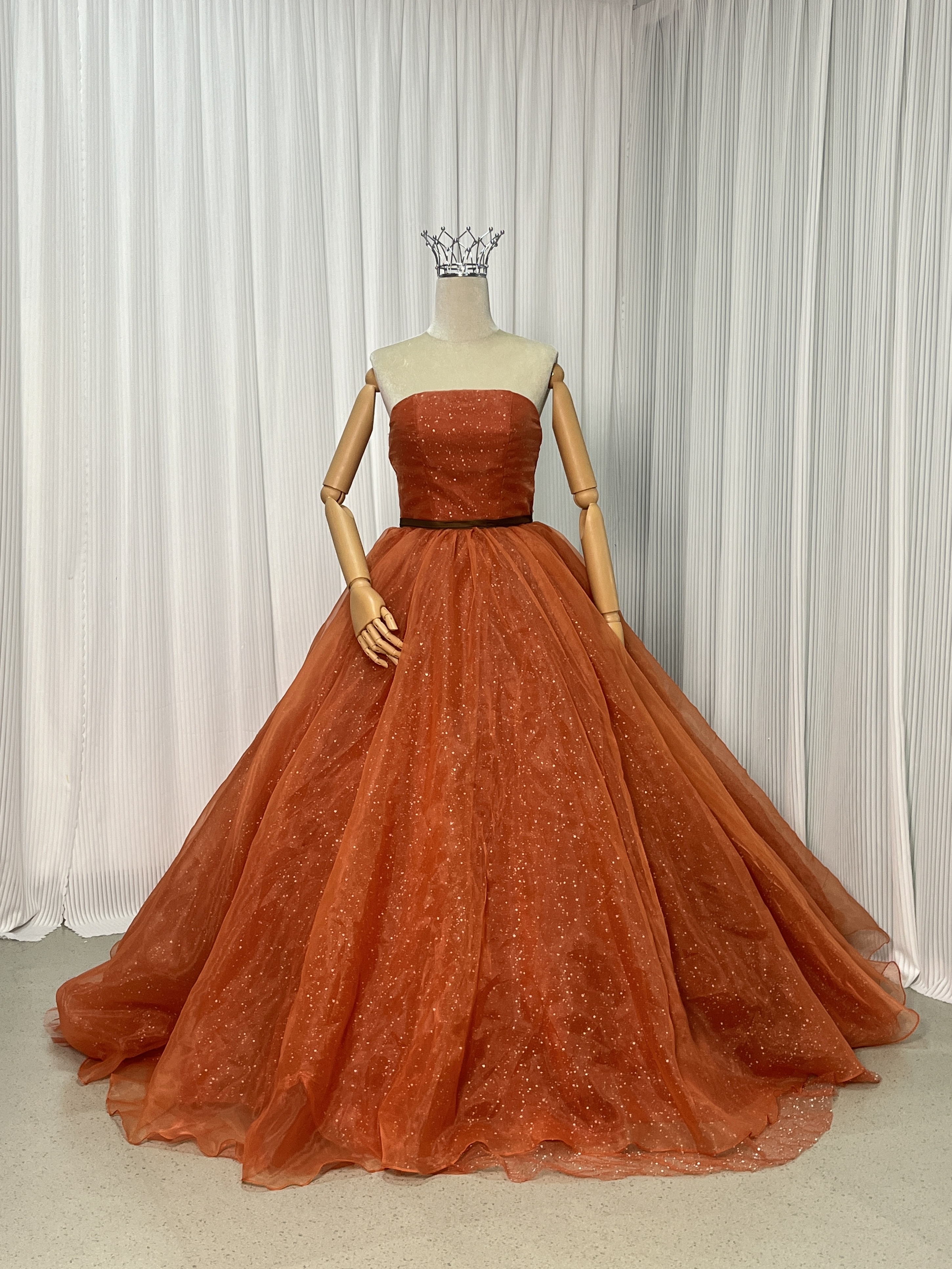 カラードレス オレンジ キラキラチュール ベアトップ ベルト 編み上げ 披露宴 演奏会