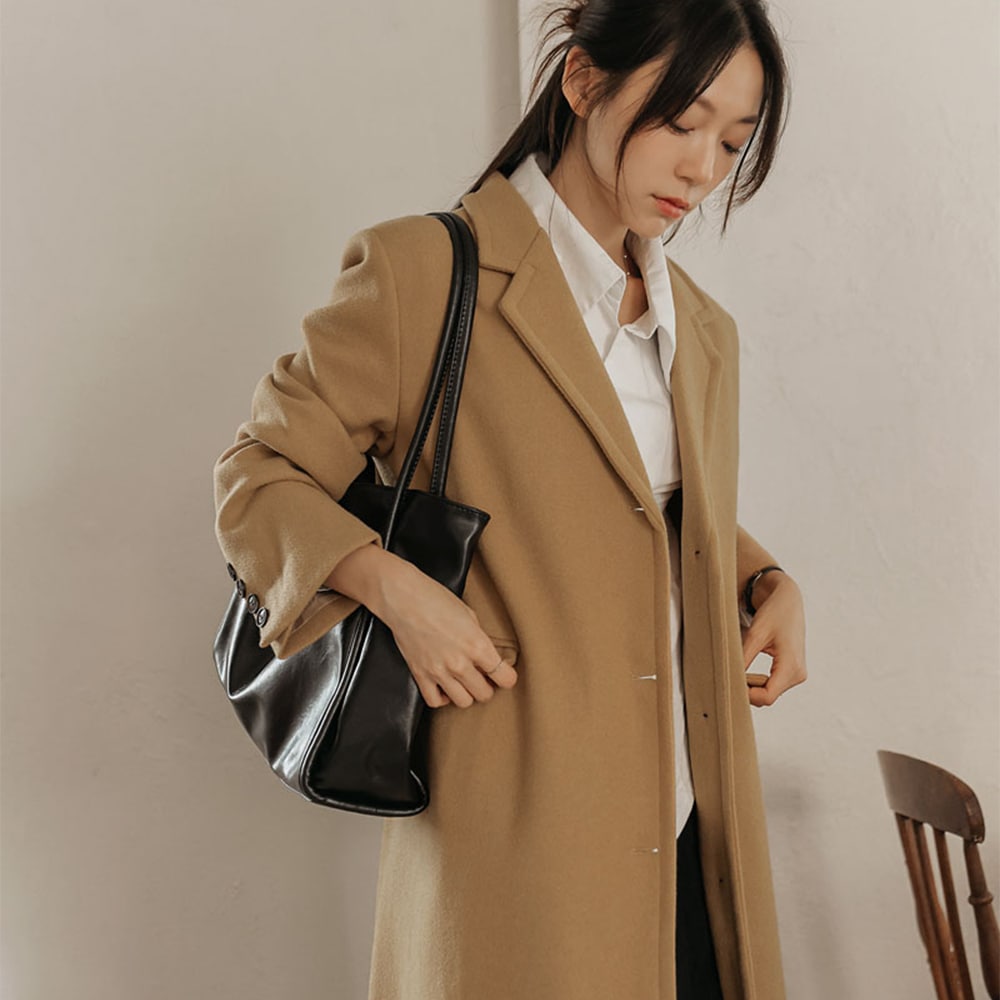 ルイチェシングルカラロングコート