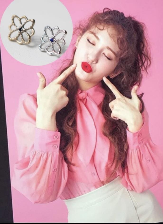 EASY. daizy flower earring 4,823円