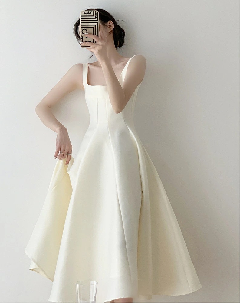 フレアドレス レトロドレス レディース シンプル 披露宴 演奏会 ホワイト エレガント ジャンパースカート パーティー 二次会 ステージ イベント 発表会 ワンピース 舞台衣装フランス風 スリムフィッ