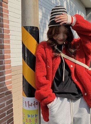 3色 アウター ブルゾン ジャケット シャンパー レディース 秋冬 春 かわいい きれいめ 個性的 暖かい もこもこアウター ボア ジャケット レギュラー丈 長袖 ボリューム袖 萌袖 スタンドカラー