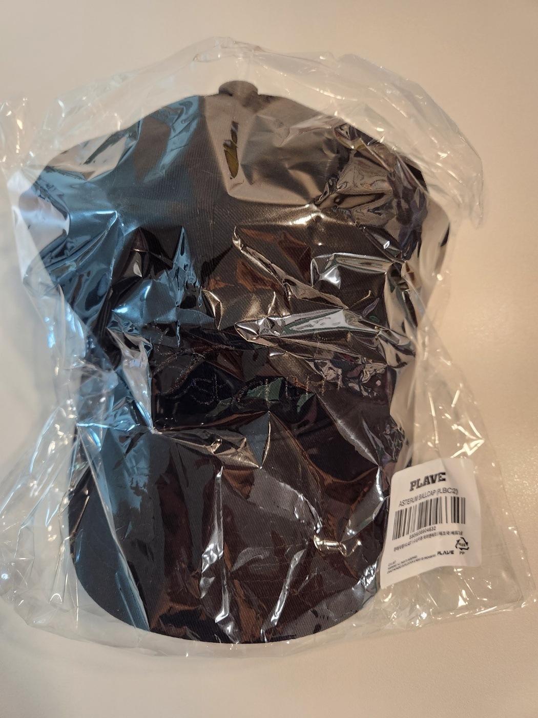 PLAVE 1ST ANNIVERSARY POP-U WAY 4 LUV & Hello, Asterum! OFFICIAL SUMMER BALL CAP(BLACK)