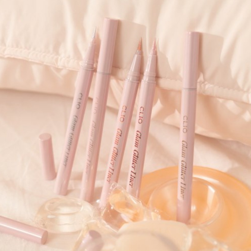 [01月26日新商品] グリッターライナー 1+1/春の新商品 4,753円