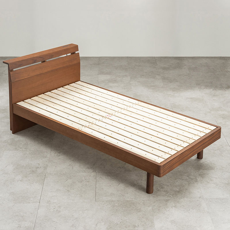ベッドフレーム シングル ベッド すのこ 棚付きコンセント ウォルナット 無垢材 天然木 高級感 脚 高さ2段階調節 収納 スペース 通気性 高級素材桐 すのこベッド 木製 D