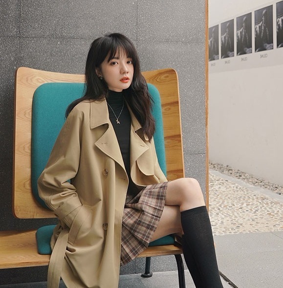 トレンチ風ショートコート カジュアルコート 秋冬アウター ガーリーアウター トップス アウター コート ジャケット 上着 トレンチコート ショート丈 袖あり 長袖 Vネック 襟付き スリム 細身