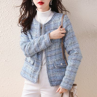 大特価アウター ジャケット スーツジャケット ミディアム丈 長袖 ラウンドネック 前開き デザインボタン ポケット ツイード かわいい 大人可愛い きれいめ シンプル 上品 おしゃれ かっこいい こな
