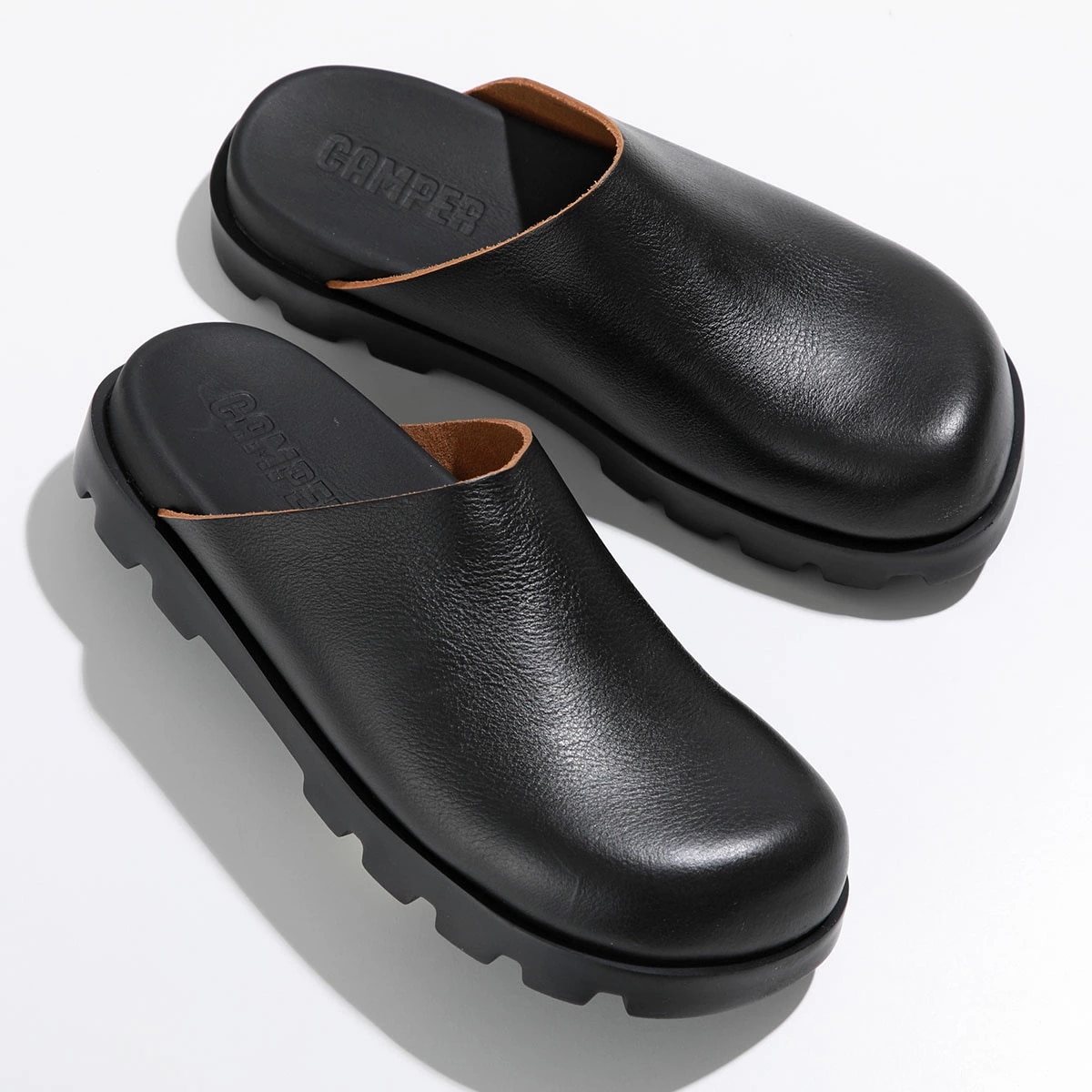 CAMPER カンペール サンダル Brutus Sandal ブルートゥス K201545 レディース サボ ミュール レザー フラット シューズ 靴 004/Black