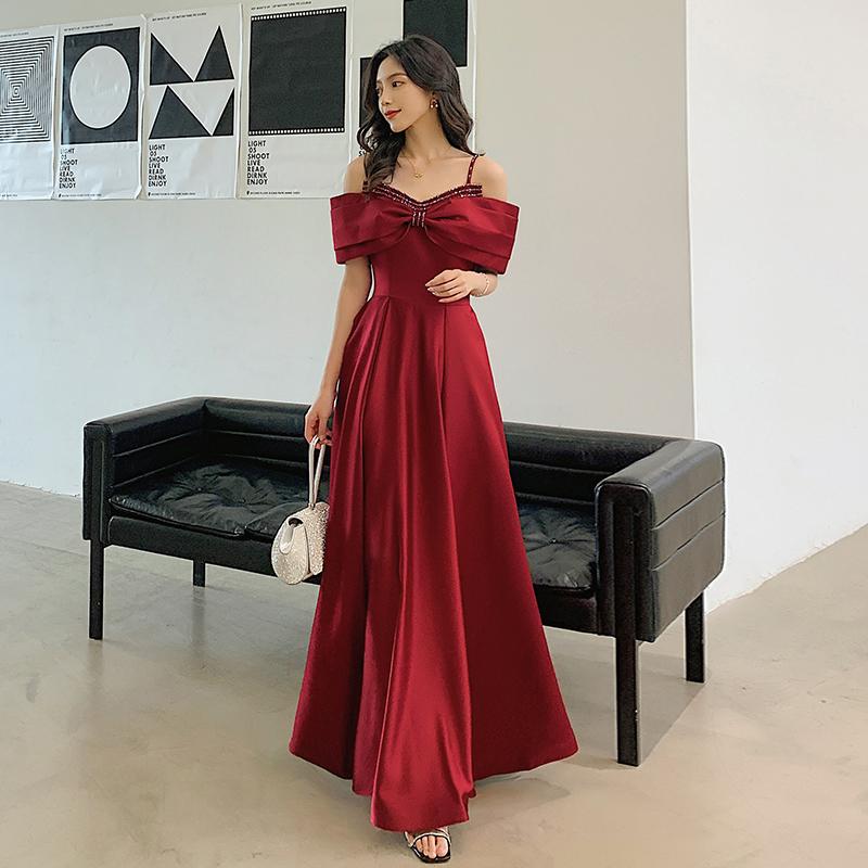 カラードレス ロングドレス 演奏会 発表会 イブニングドレス サテン リボン キャミソール レッド パーティー ウェディングドレス 結婚式 二次会 花嫁 編み上げ