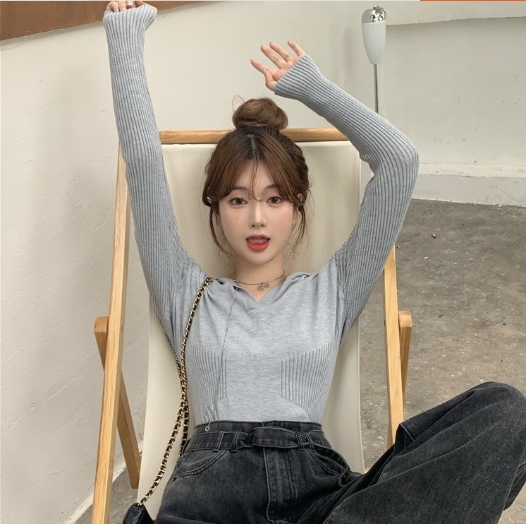 フード付きニットセーター 長袖ニットセーター プルオーバートップス Vネックニットセーター トップス ニットソー セーター プルオーバー 袖あり 長袖 萌袖 Vネック スリム タイト 細身 ストレート