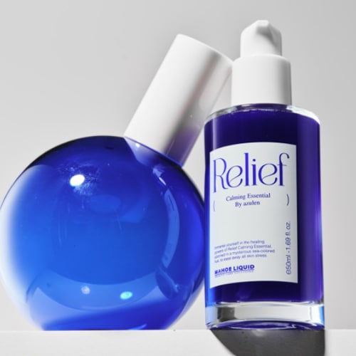 Relief Calming Essential by Azulene 50 ml敏感で赤みの出やすい薄い肌にまるで恵みの雨のような一滴ブルーエナジー アズレンアンプル