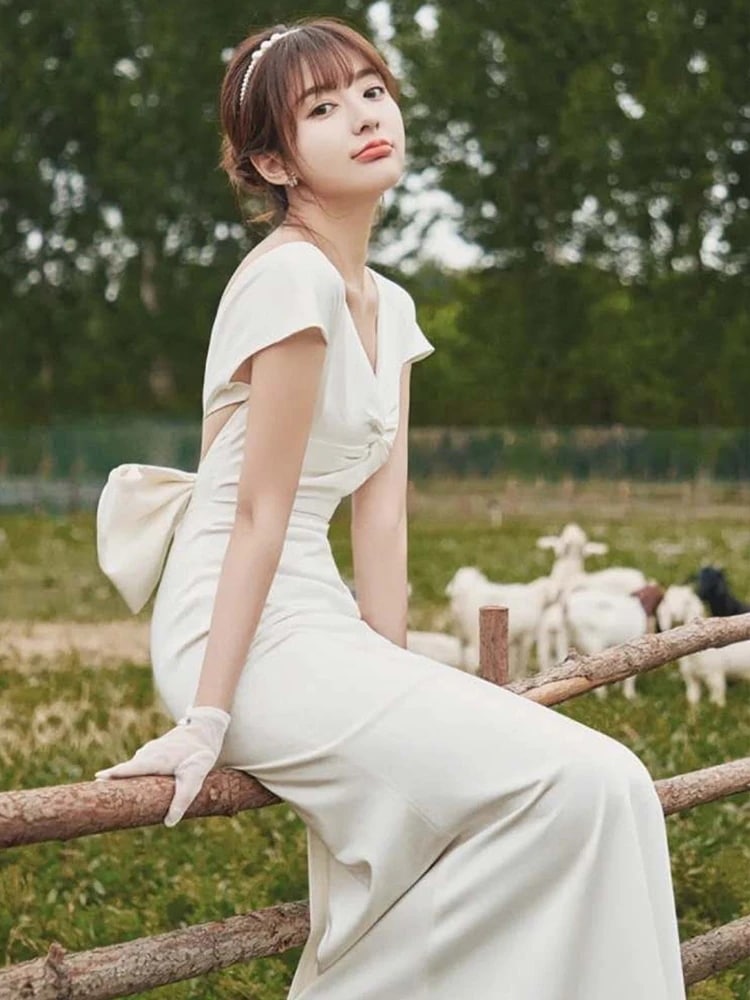 ウェディングドレス 背中開き サテン ギリシャ風 リボン エレガンス 前撮り ブライダル 結婚式 二次会 披露宴 花嫁 安い マーメイドライン 撮影 大きいサイズ