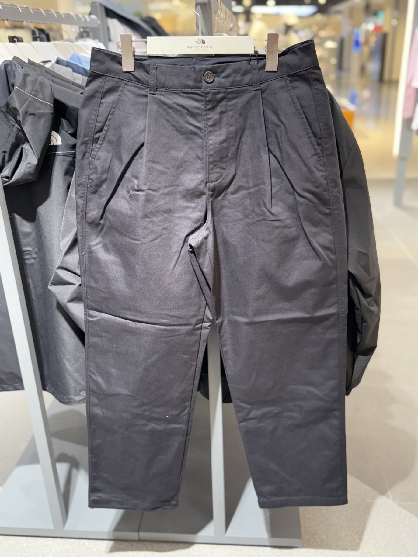 韓国正規品保証 関税負担なしNP6NR60J EVERYDAY CHINO PANTS デイリー 基本 着装 男子 女子 人気 韓国 ファッション 男女共用 アウトドア 14,586円