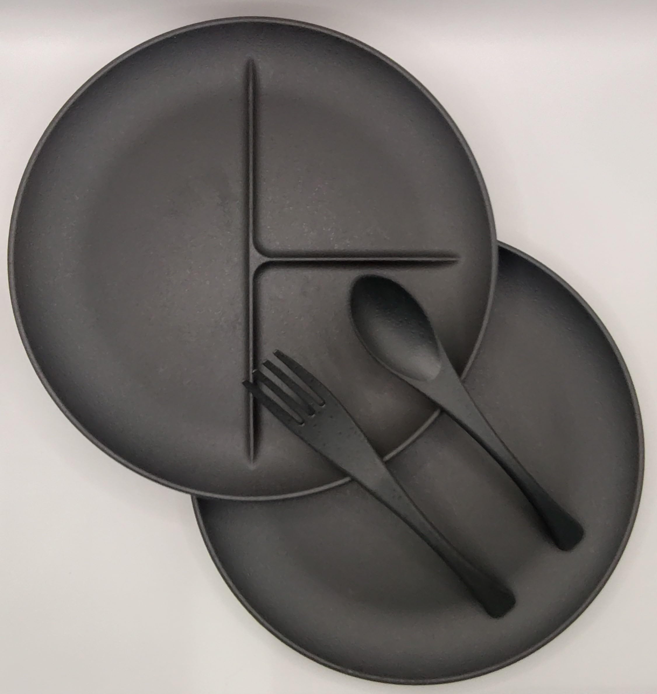 【ware hendey】 プレーン皿24cm 3仕切り皿 スプーン大 フォーク大 割れない皿 日本製 プレミアムブラック 耐熱240℃ 食洗器対応 電子レンジ対応 高耐久性 プラスチック製 樹脂製
