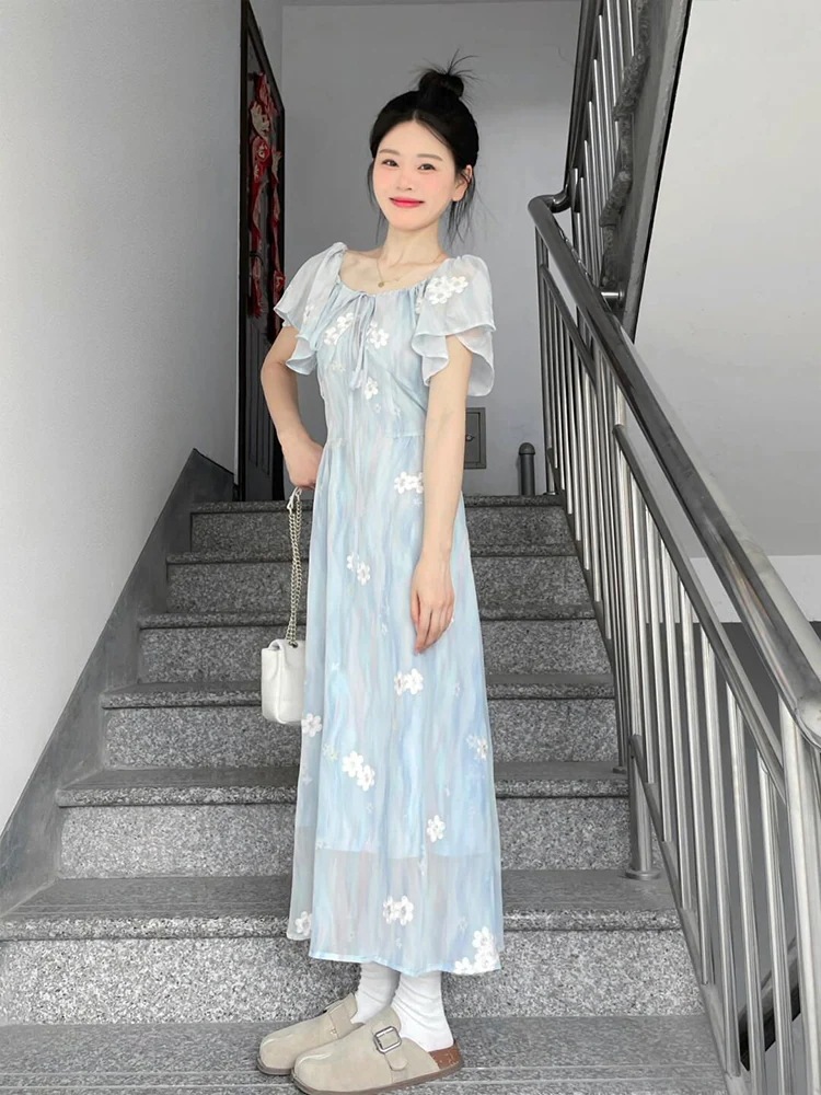 2025 春夏 ワンピースミモレ丈 ロング おしゃれかわいい小花フラワードレスタック VネックAライン韓国ファッション レディース白スリーブお出かけキュート甘めスリーブフレンチ