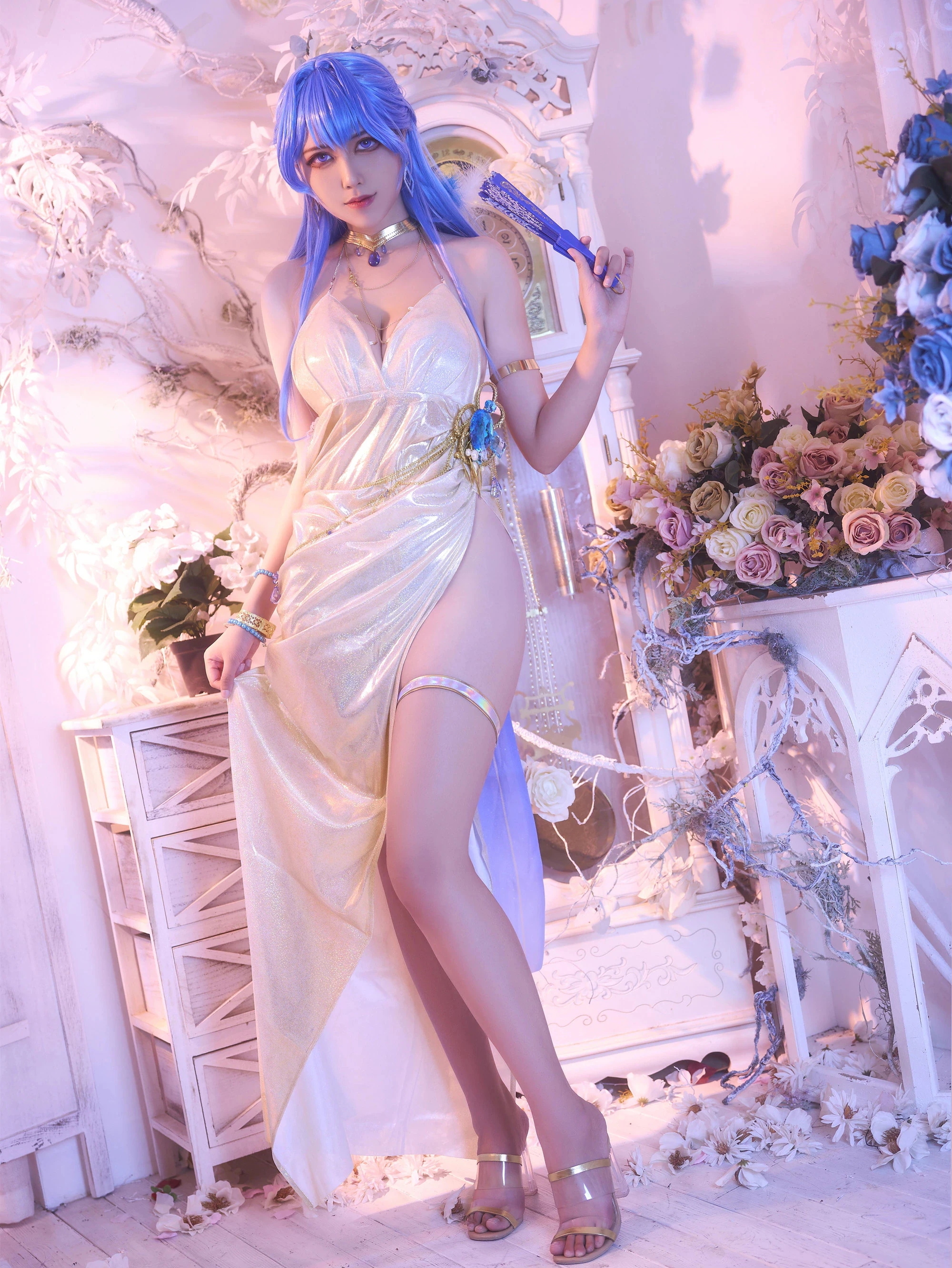 勝利の女神：NIKKE 風 Helen ヘルム ヘレン コスプレ衣装 コスチューム ハロウィン 変装 仮装品質良い 店舗お勧め